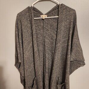 Eileen Fisher Women's Italian Cotton/Wool Dolman Cardigan/Poncho Size Medium